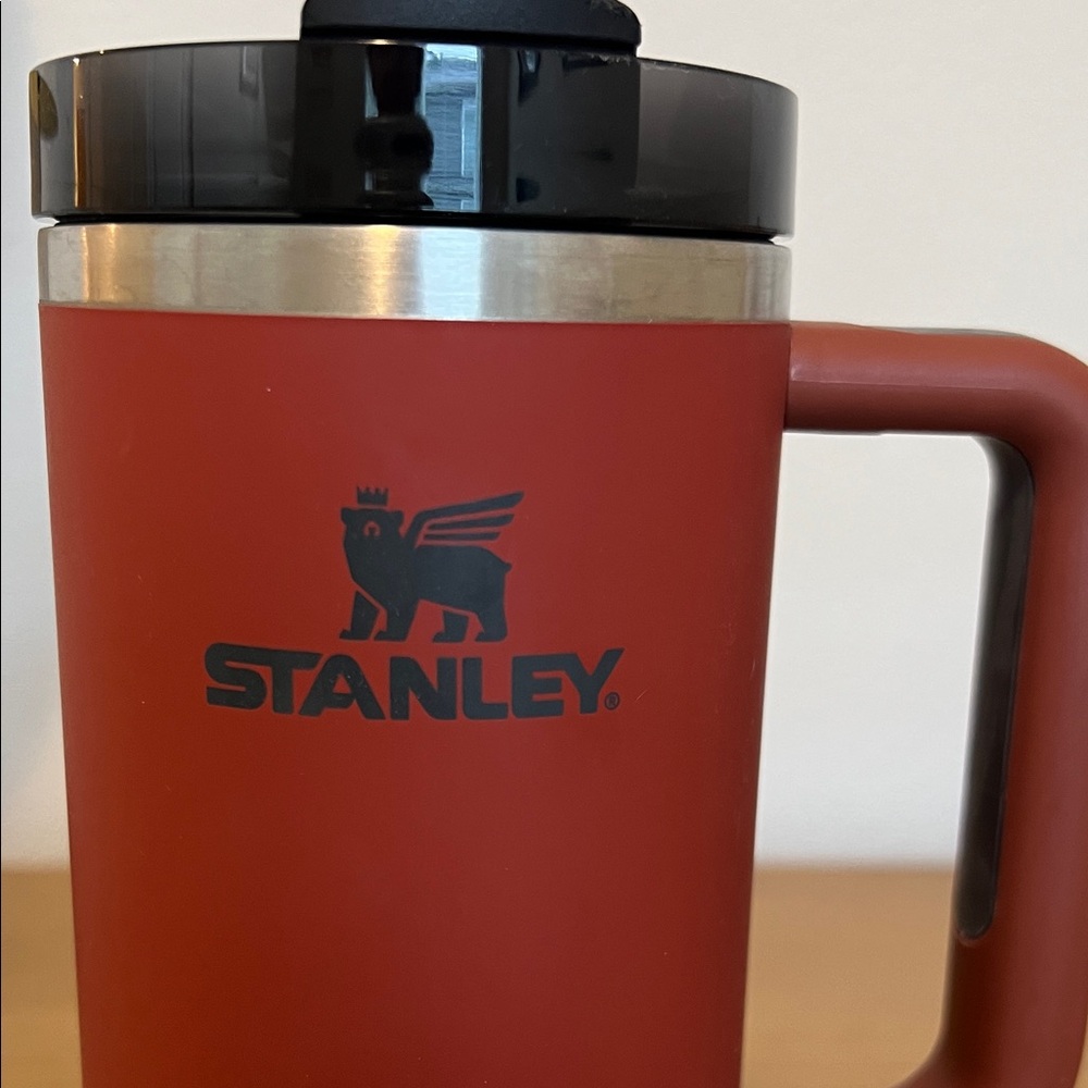 Stanley Matte Brick Red Travel Mug with Handle and Straw Lid 30oz - Picture 2 of 4